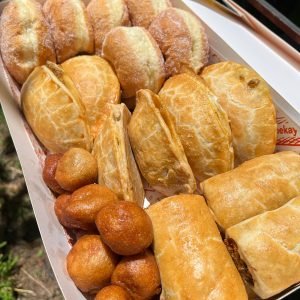Large Mixed Snack Platter